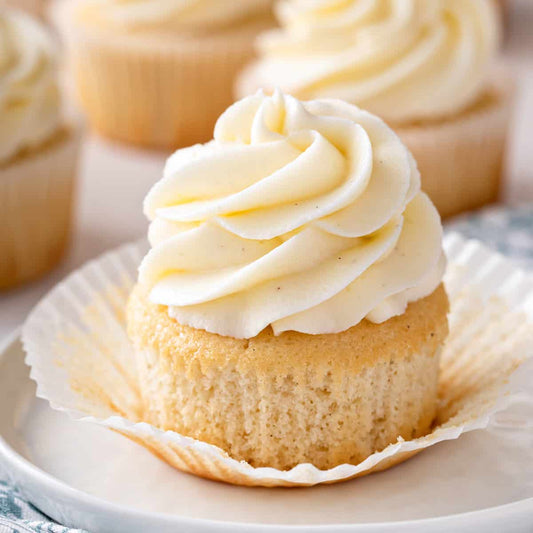 Regular Vanilla Cupcakes